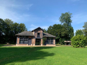 Hotels in Bertreville-Saint-Ouen